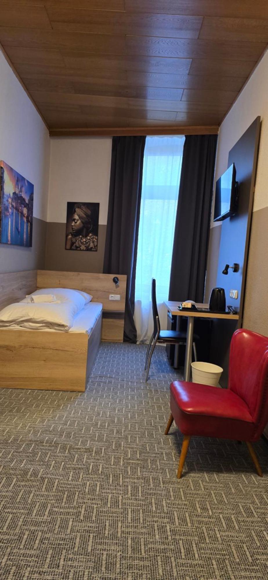 Hotel Zum Deutschen Eck Velbert Luaran gambar