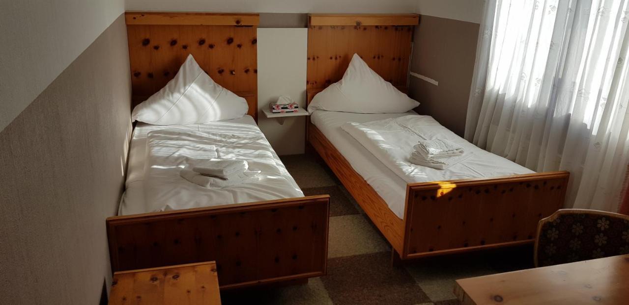 Hotel Zum Deutschen Eck Velbert Luaran gambar